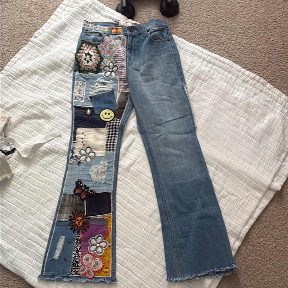 BDG Patchwork Blue Jeans- super cute!